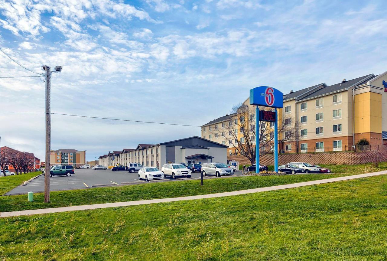 Motel 6-Cedar Rapids, Ia - Airport Exterior photo