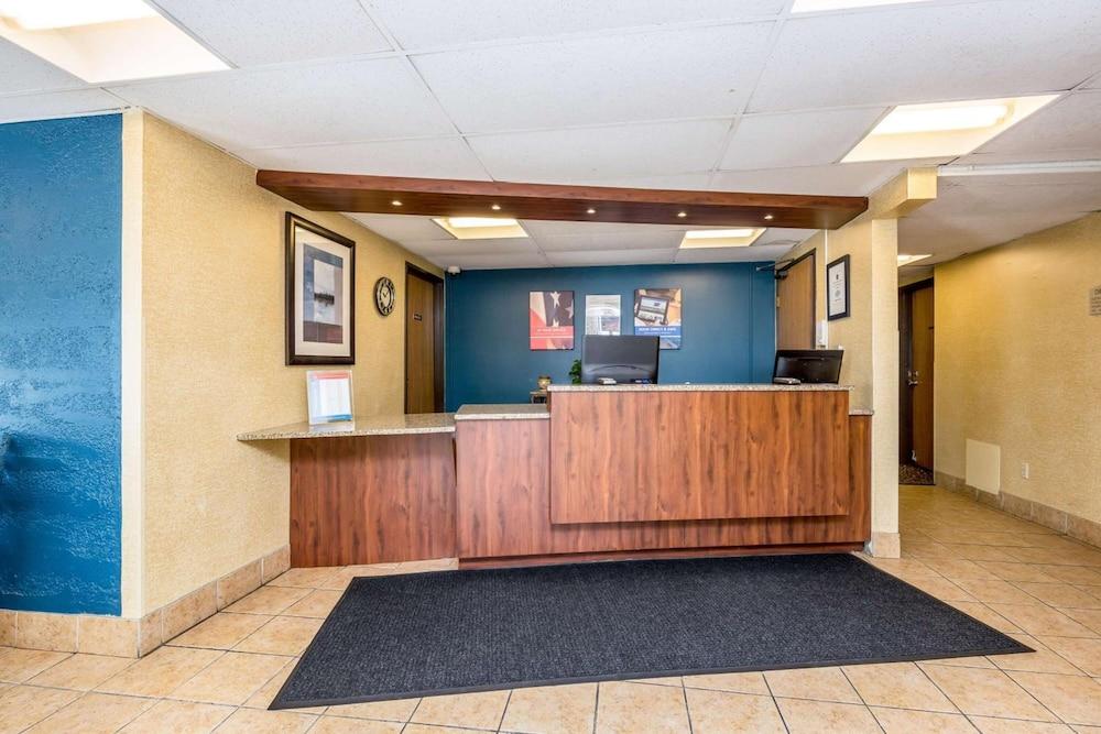 Motel 6-Cedar Rapids, Ia - Airport Exterior photo